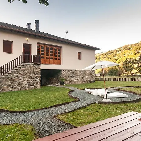 Palacio Rosamar Hotel Palacio de Naviego